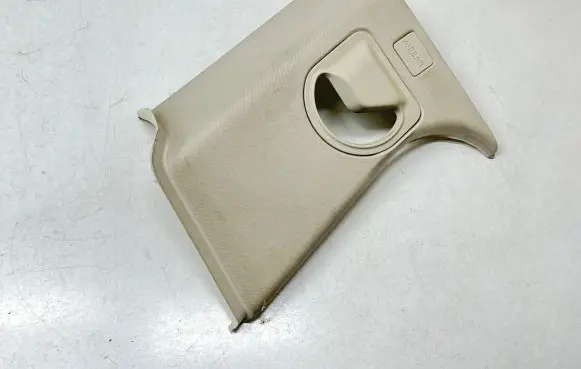 Land Rover Range Rover Evoque L538 (B) pillar trim (top) BJ32243A87