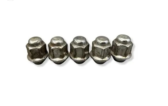 Hyundai i30 Nuts/bolts 