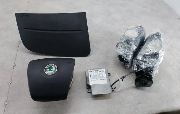 Skoda Roomster (5J) Airbag set 
