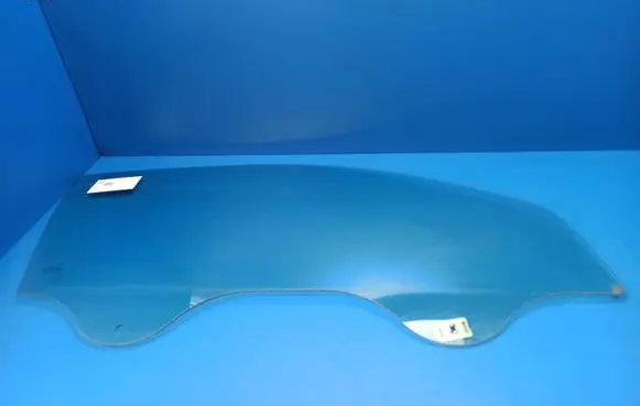 Mercedes-Benz C W203 Front door window/glass (coupe) 43R001352 DAT448