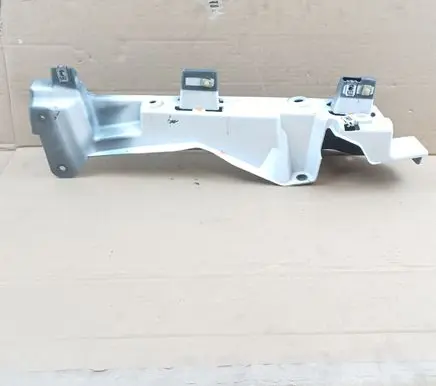 Renault Kangoo II Fender mounting bracket 631232841R