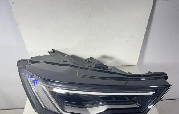 Audi A6 S6 C8 4K Headlight/headlamp 4K0941040 1ZX01337702