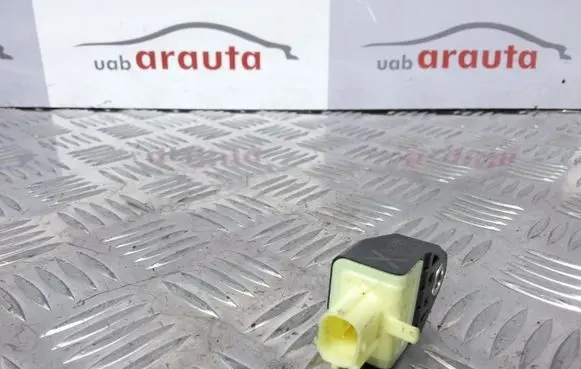 Toyota RAV 4 (XA30) Airbag deployment crash/impact sensor 8983133030