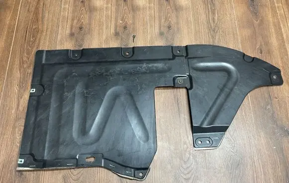 BMW 3 E90 E91 Engine splash shield/under tray 7127359 7185218