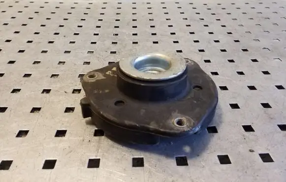 Volkswagen PASSAT B7 Other front suspension part 1K0412331C
