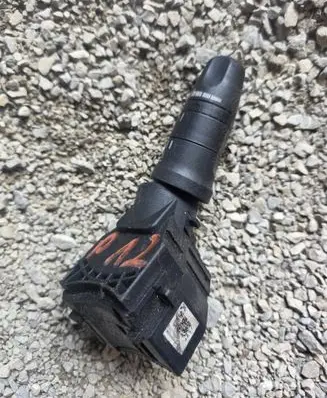 Nissan Almera Tino Wiper control stalk 25260