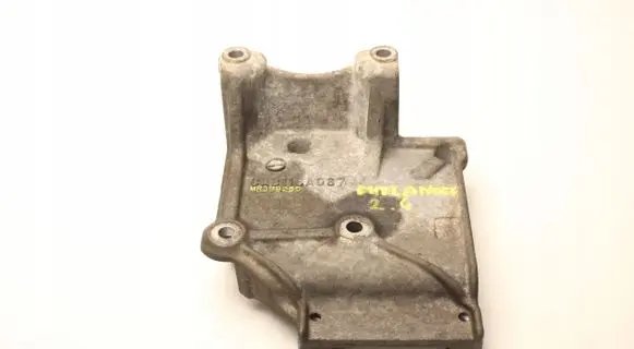 Mitsubishi Outlander Generator/alternator bracket MR398285