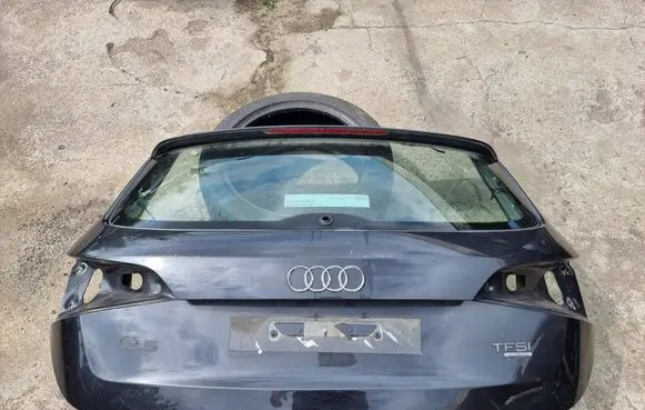 Audi Q5 SQ5 8R Tailgate/trunk/boot lid