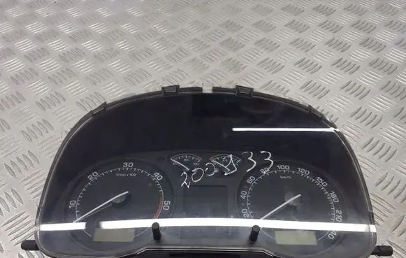 Skoda Octavia Mk1 (1U) Tachometer 1U0920811J