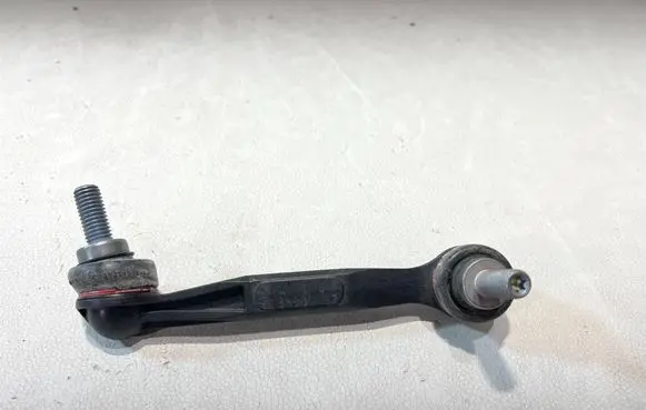 BMW 1 F20 F21 Rear anti-roll bar/stabilizer link 6785607