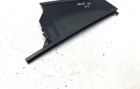 Mercedes-Benz GLA H247 Rear vent window glass A2477301802
