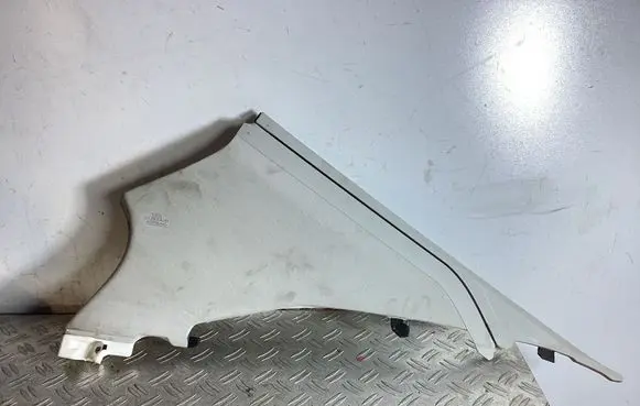 (D)pillar trim (top)