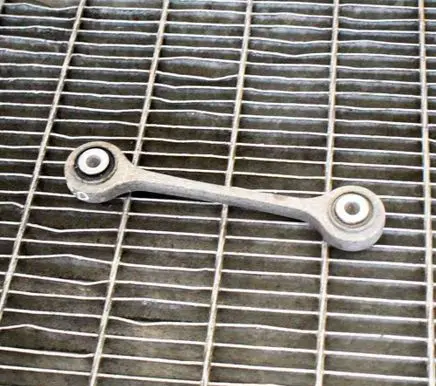 Audi Q7 4L Front lower control arm/wishbone