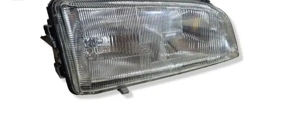Volvo V70 Headlight/headlamp 9169525