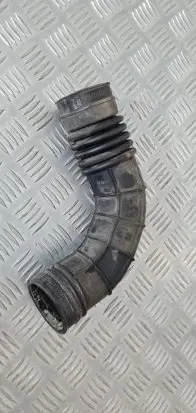 Suzuki Jimny Air intake hose/pipe