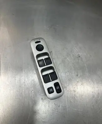 Suzuki Liana Electric window control switch 59J10 01C7T
