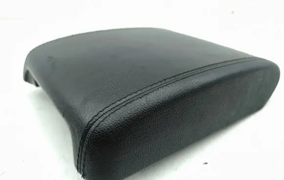 Land Rover Evoque I Armrest 
