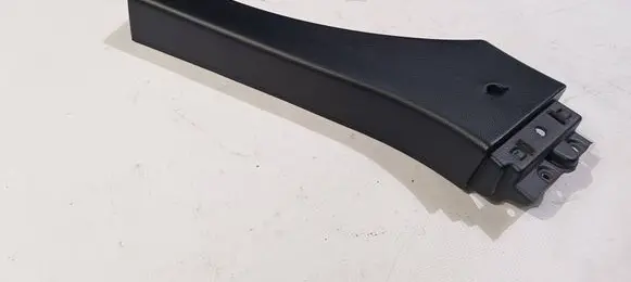 Maserati Quattroporte (C) pillar trim 670010346