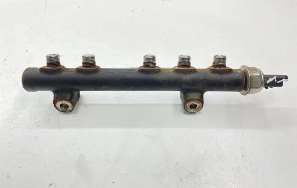 Ford Grand C-MAX Fuel main line pipe 110521030 968529758002