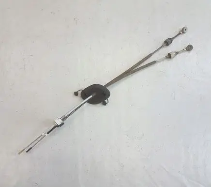 Opel Astra K Gear shift cable linkage