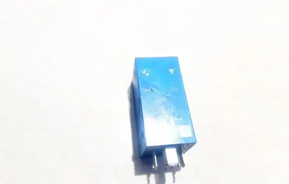 BMW 5 E39 Other relay 61351383417