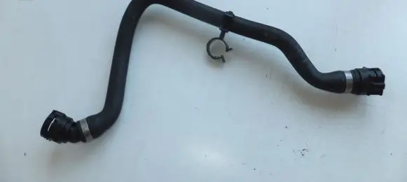 BMW 7 E65 E66 Air intake hose/pipe 8384912 64128384912