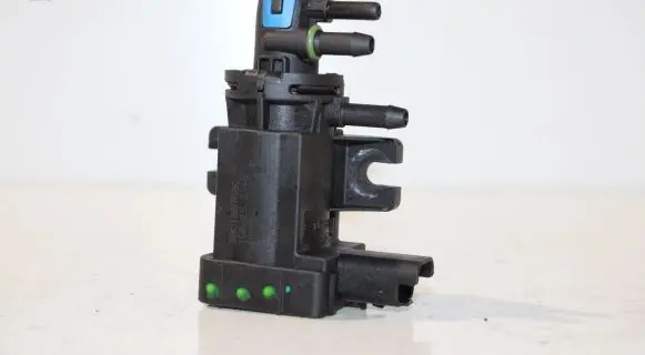 Peugeot Expert Turbo solenoid valve 9801887680