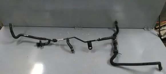 Volkswagen Golf VII Engine coolant pipe/hose 5Q0122449C 5Q0121449A 5Q0121064BB