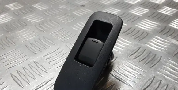 Nissan Qashqai Electric window control switch 25411JD000
