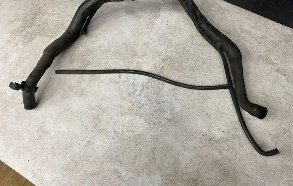 Volvo XC90 Breather/breather pipe/hose 