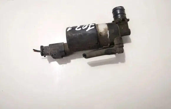 Citroen Berlingo Windscreen/windshield washer pump 8200031805 7700430078