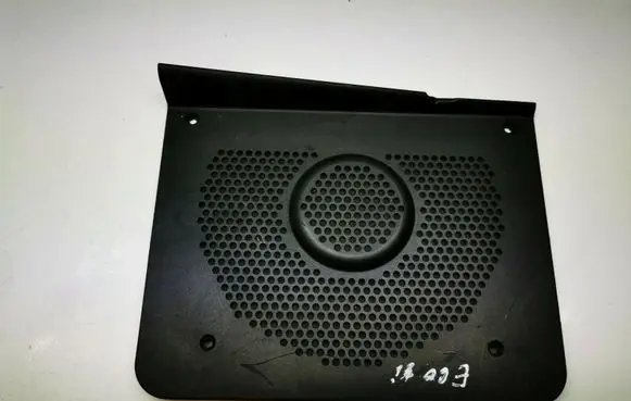BMW 5 E60 E61 Subwoofer grill/trim 6919359