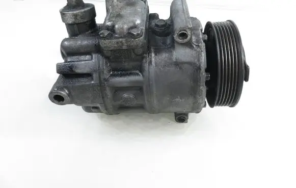 Volkswagen PASSAT B6 Air conditioning (A/C) compressor (pump)