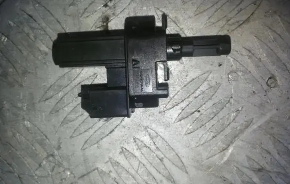 Ford Focus Brake pedal sensor switch 4m5t7c534aa 4m5t-7c534-aa