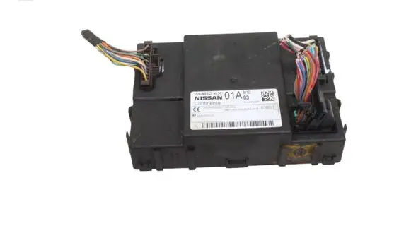 Nissan Pathfinder R51 Central body control module 284B24X01A 5WK49367