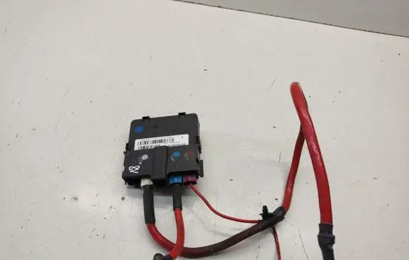 Mini Cooper Countryman R60 Positive wiring loom 9136725 913672503