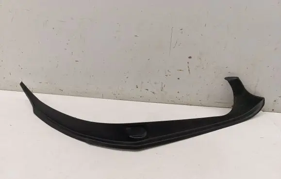 Mercedes-Benz E W213 Other trunk/boot trim element A2136908204