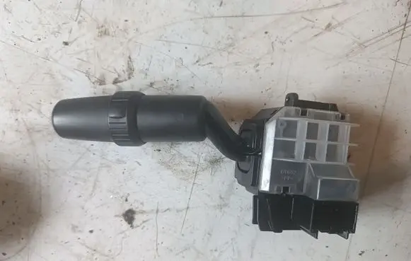 Mazda 3 I Wiper control stalk 170682