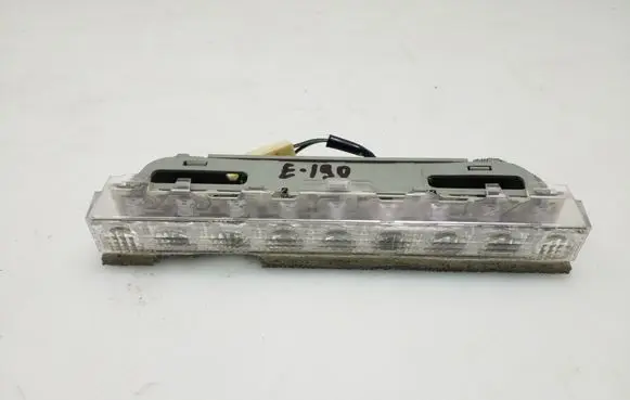 Lexus IS 220D-250-350 Third/center stoplight