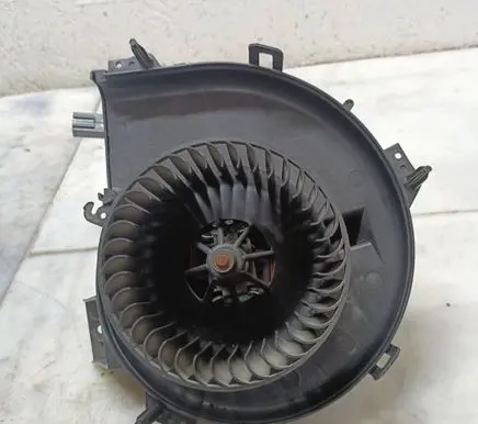 Opel Corsa C Heater fan/blower 006453T