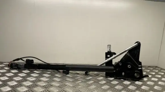 Audi A7 S7 4G Tailgate/trunk strut/damper 4G8827852F 4G8827858S
