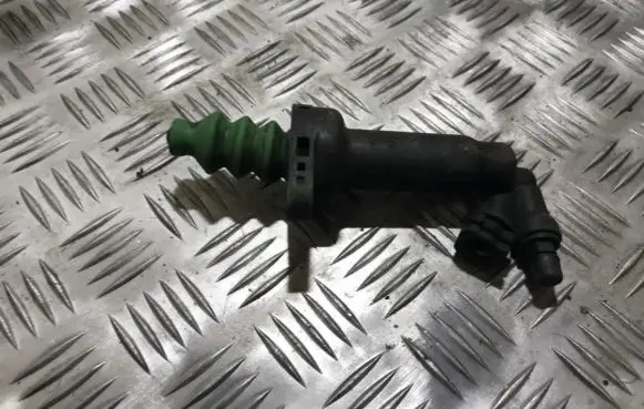 Clutch master cylinder