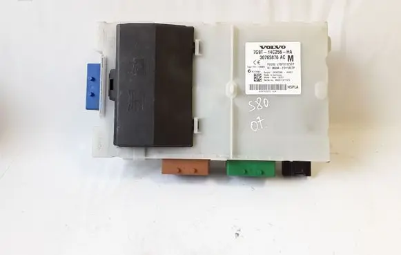 Volvo S80 Fuse module 7G9T14C256HA 30765876AC