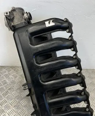 BMW 5 E60 E61 Intake manifold