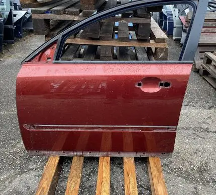 Volvo V50 Front door