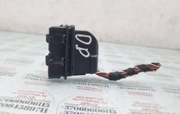 Audi A4 S4 B8 8K Front door wiring loom 8K0972701