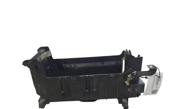 Battery tray