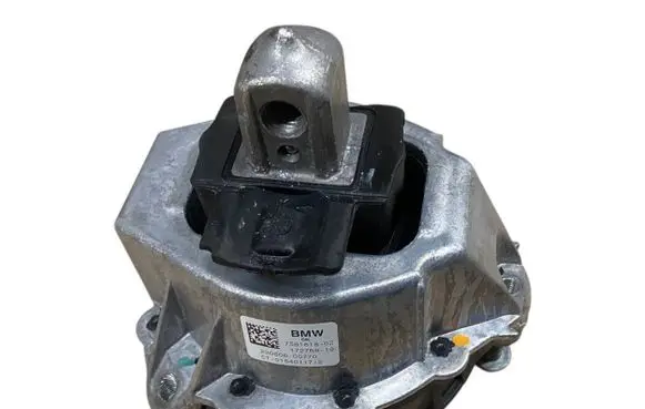 BMW 4 G22 G23 G24 G26 Engine mount bracket 7581618 22117581618