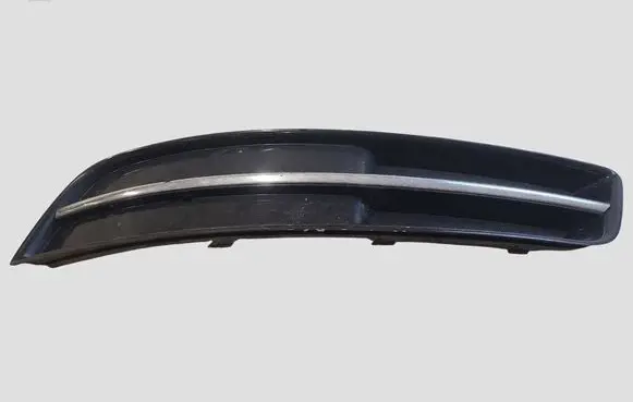 Audi A3 S3 8P Front bumper lower grill 8P0807681