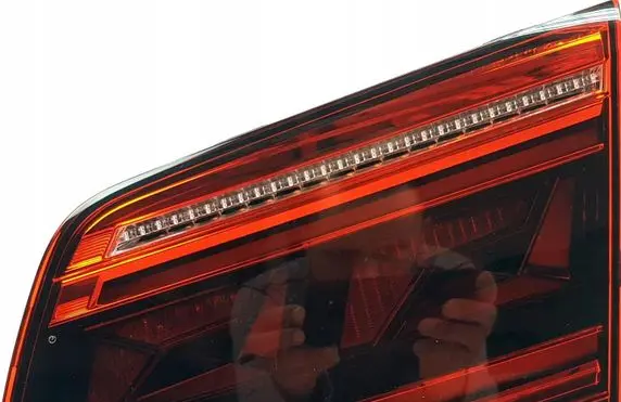 Volkswagen PASSAT B8 Rear/tail lights 3G5945308F
